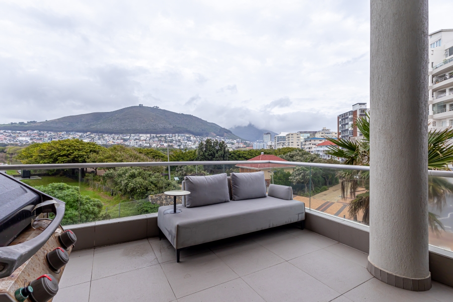 To Let 2 Bedroom Property for Rent in Mouille Point Western Cape
